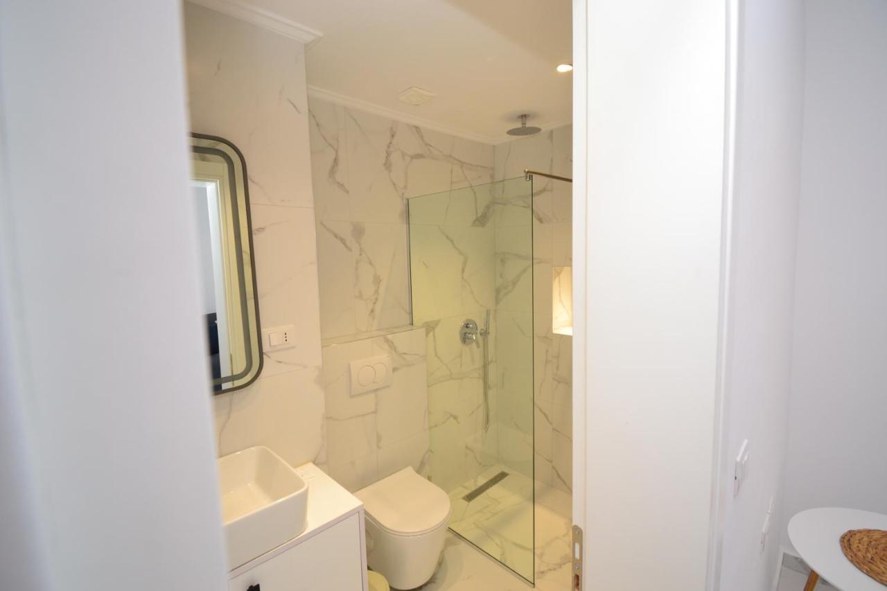 E&L Luxury Apartments Sarande Luaran gambar