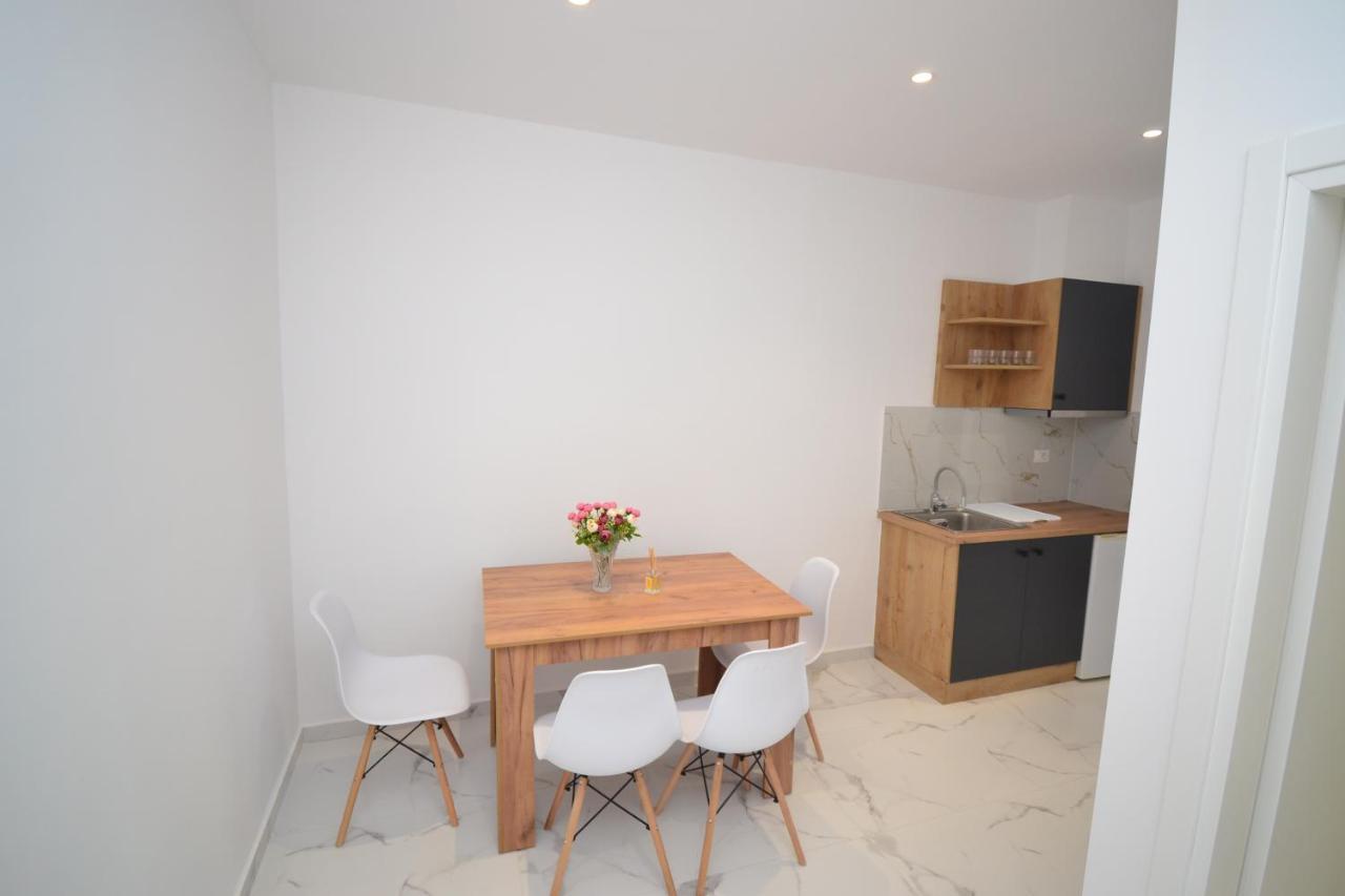 E&L Luxury Apartments Sarande Luaran gambar