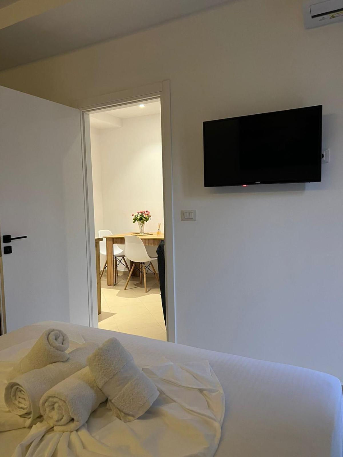 E&L Luxury Apartments Sarande Luaran gambar